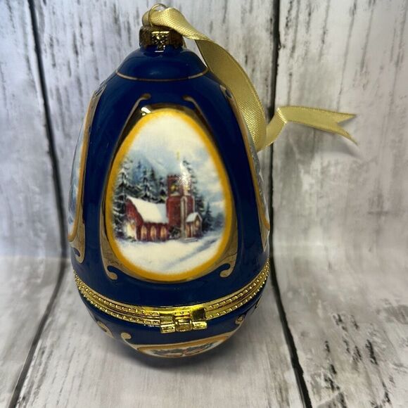 Mr. Christmas Blue Porcelain Egg Music Box Ornament Trinket WORKS - Picture 3 of 7